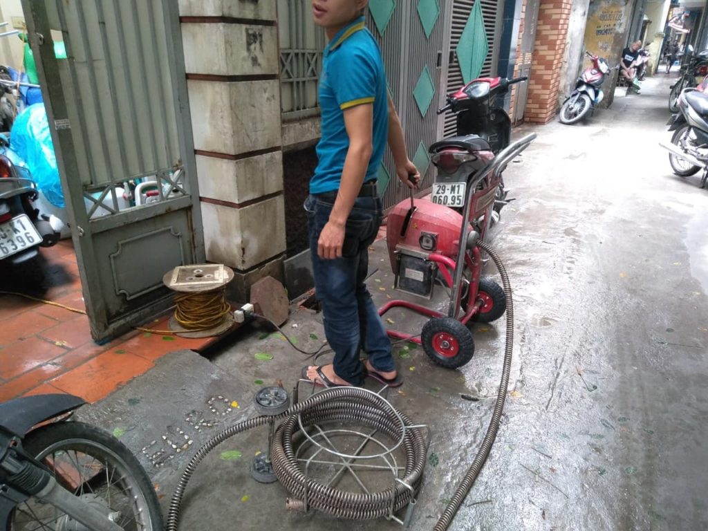 Nguyên nhân dẫn đến việc tắc cống hiện nay