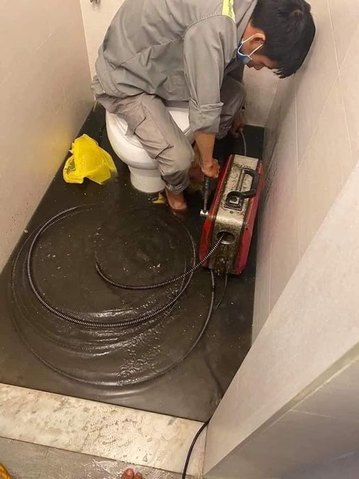 Quy trình hút bể phốt chuyên nghiệp – không đục phá, tiết kiệm chi phí