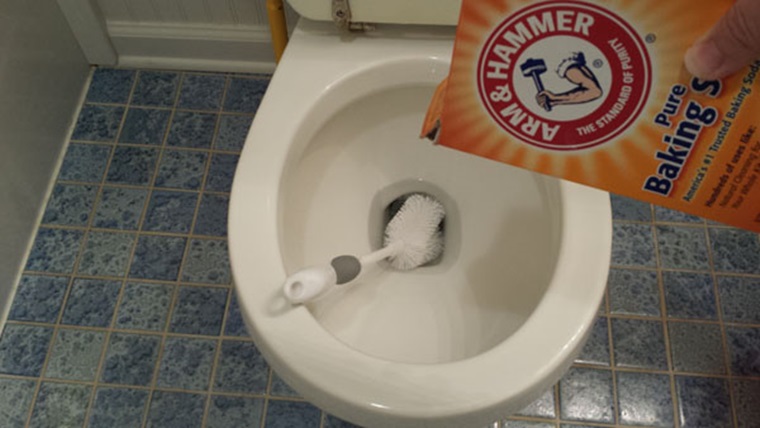 Thông tắc bồn cầu hiệu quả, dễ dàng, nhanh chóng