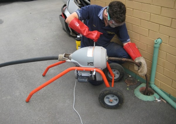 Đội ngũ nhân viên giàu kinh nghiệm, luôn sẵn sàng phục vụ 24/7 mọi khu vực Hưng Yên