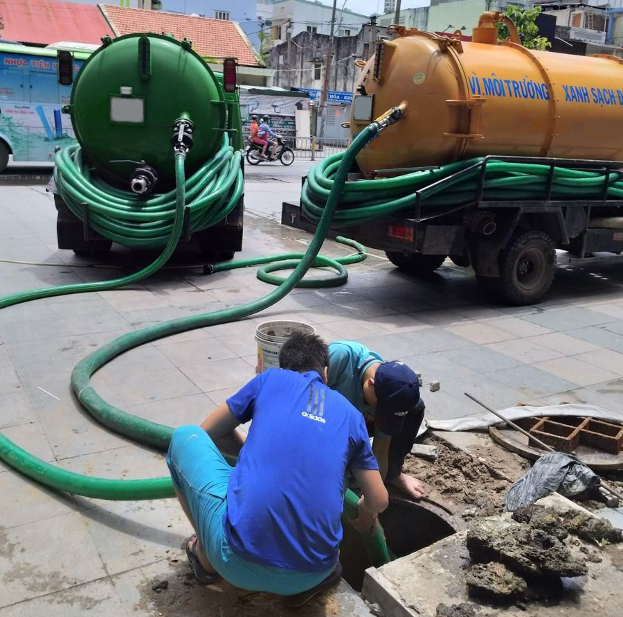 Chuyên xử lý tắc bể phốt nhanh chóng, chuyên nghiệp hàng đầu Hải Phòng
