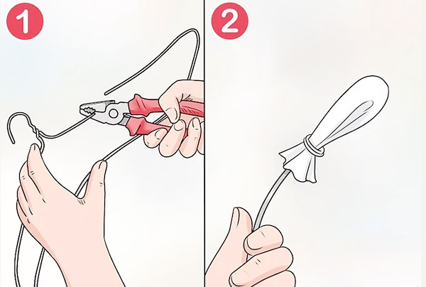 Thông tắc bồn cầu bằng móc quần áo