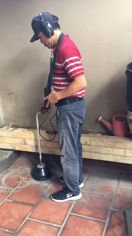 Quy trình kiểm tra rò rỉ nước ngầm chuyên nghiệp, không cần đục phá nền nhà