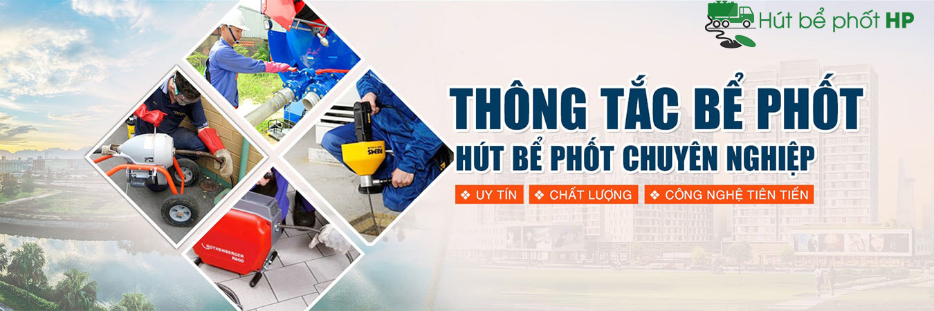 Trang thiết bị đi kèm, giúp cho các nhân viên dễ dàng hơn cho việc hút bể phốt