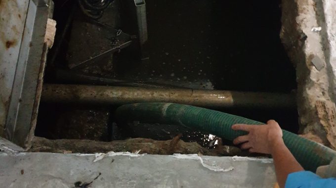 Dịch vụ thông tắc bể phốt siêu nhanh, xử lý sạch sẽ chỉ sau 30 phút