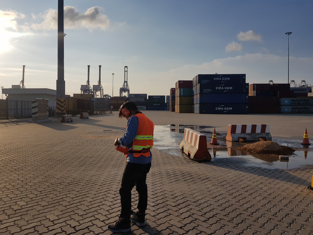 Dịch vụ dò tìm rò rỉ nước chuyên nghiệp, hiệu quả, ít đục phá